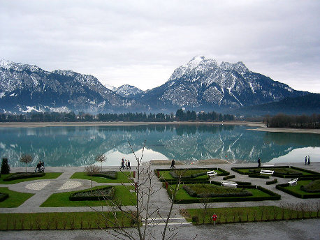 Ausblick vom Musical-Theater nahe bei Ferienwohnung Füssen Forggensee